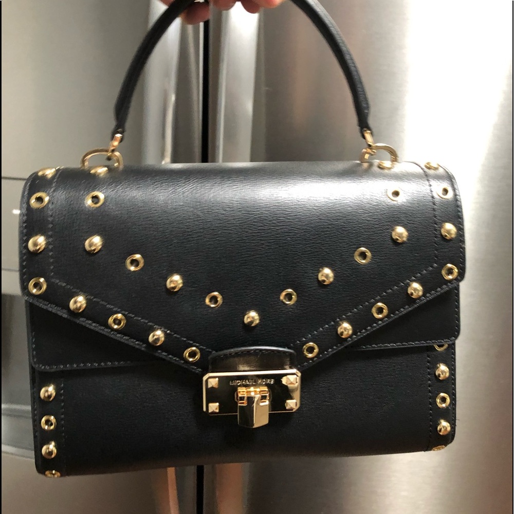 Michael kors top handle medium kinsley satchel   New with tags BLACK